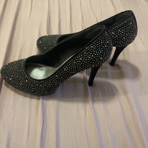 2 for $30 Bling Heels  Size 6.5 - Picture 2 of 3